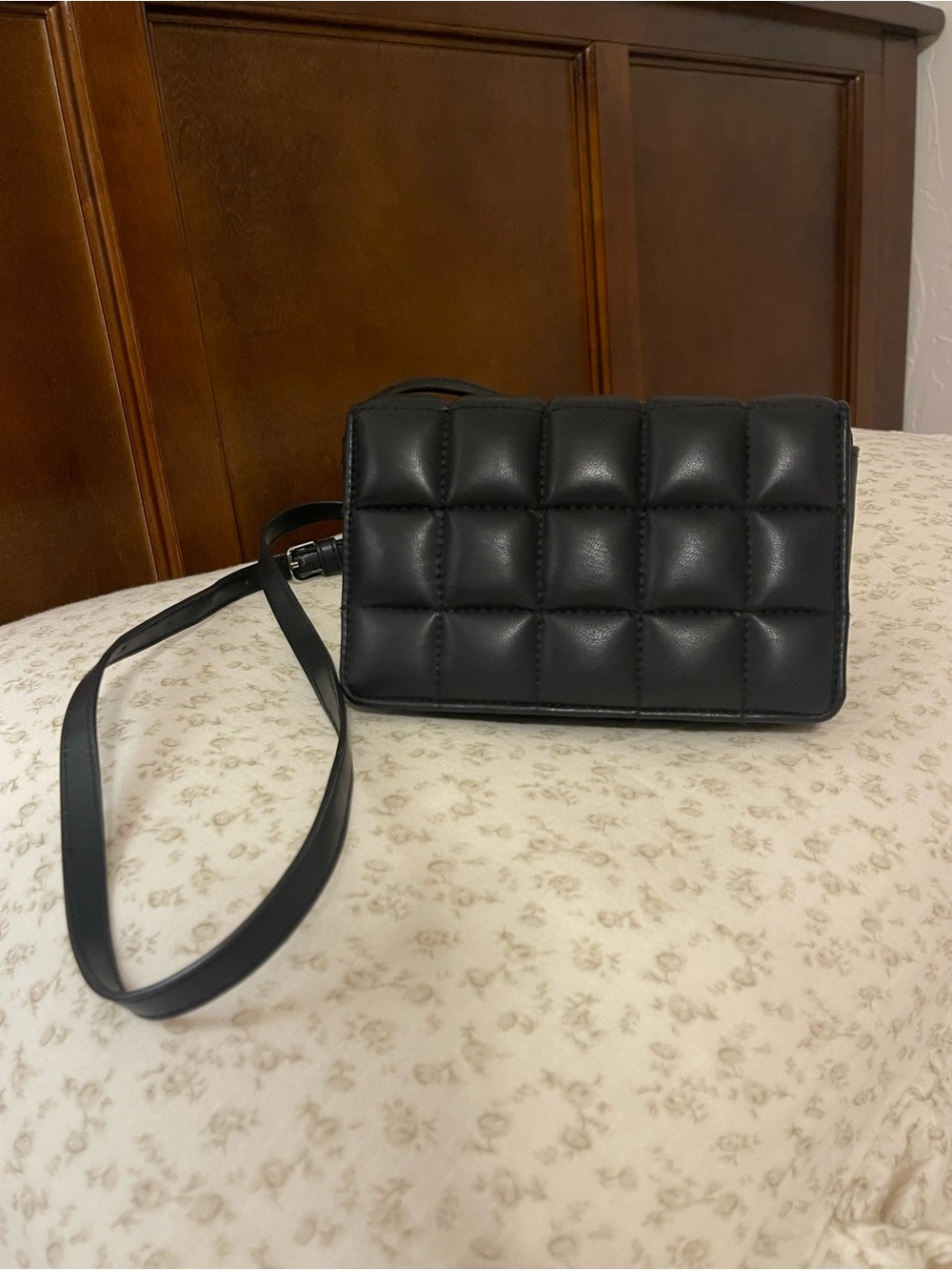 H&M Quilted Black Crossbody Bag